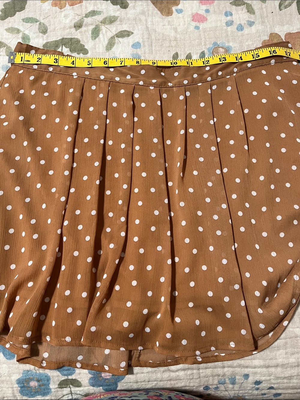 Old Navy Brown Polka Dot Pleated Skater Skirt Never Worn Super Cute